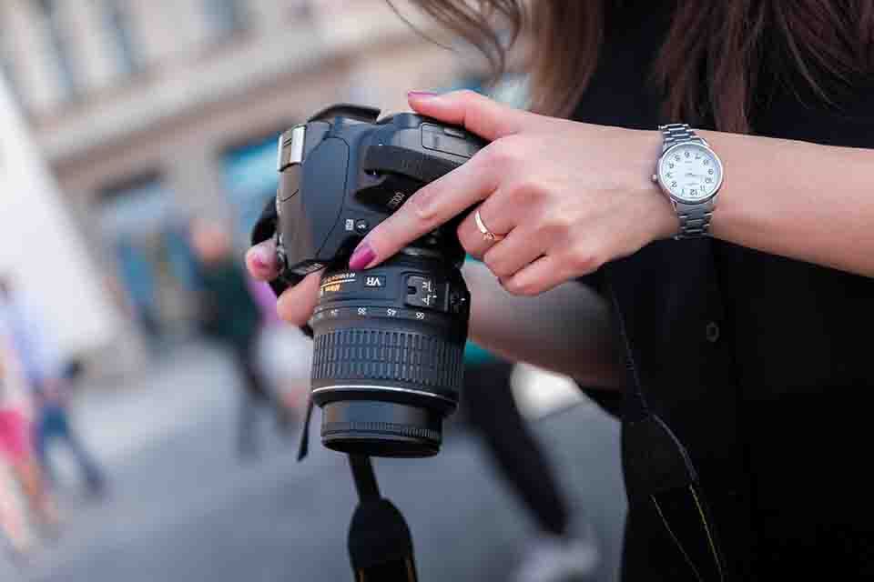 selecting a camera for urban photography
