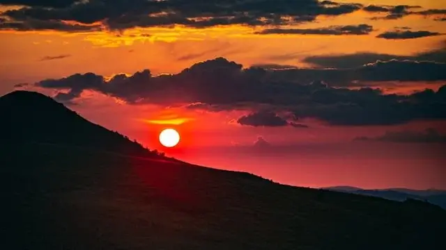 Wait For the Perfect Light
