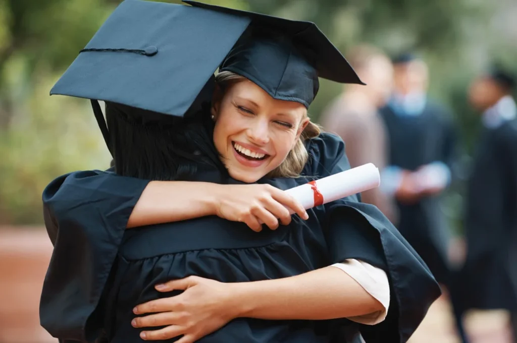 Graduation Group Hug Photo Ideas with Classmates