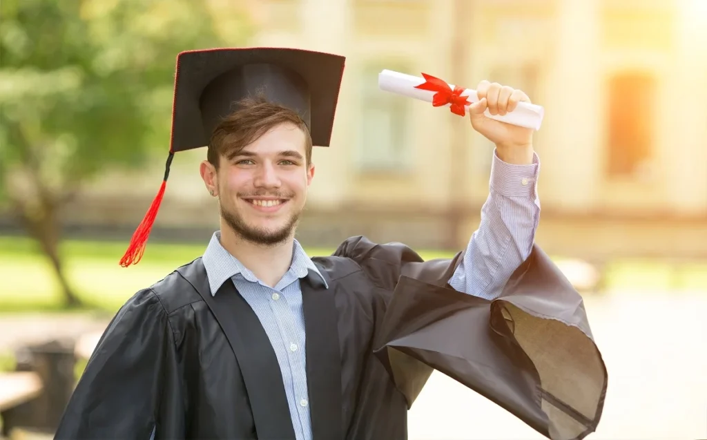 Graduation Picture Ideas of You Holding Diploma
