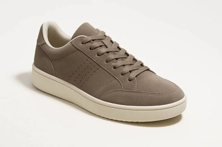 Product with drop shadow applied, showing photo editing basics for ecommerce